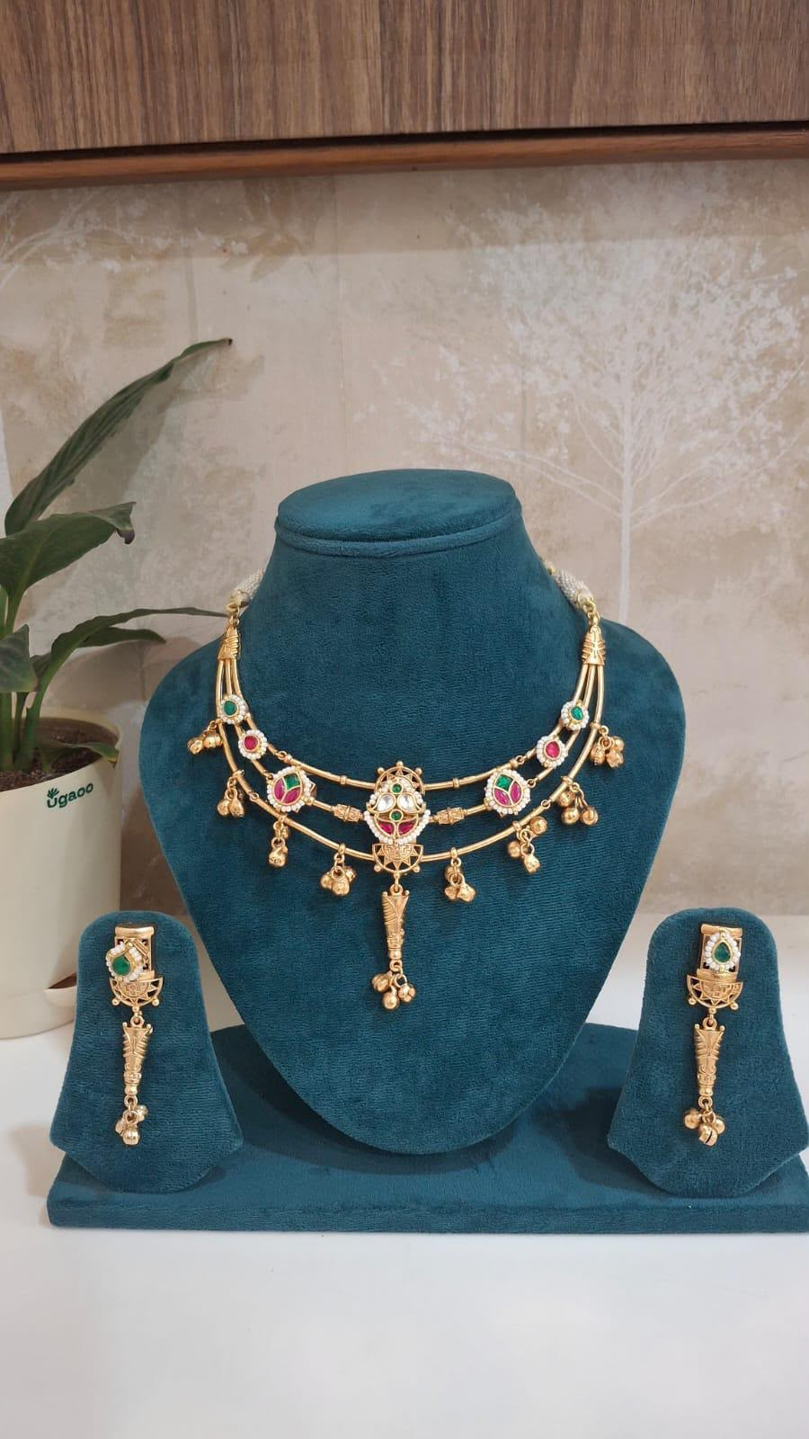 Set & Necklace design